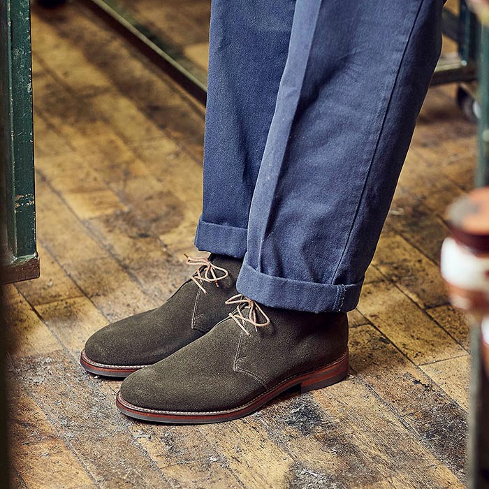 wornbyyou Chukka Boots Crockett & Jones US