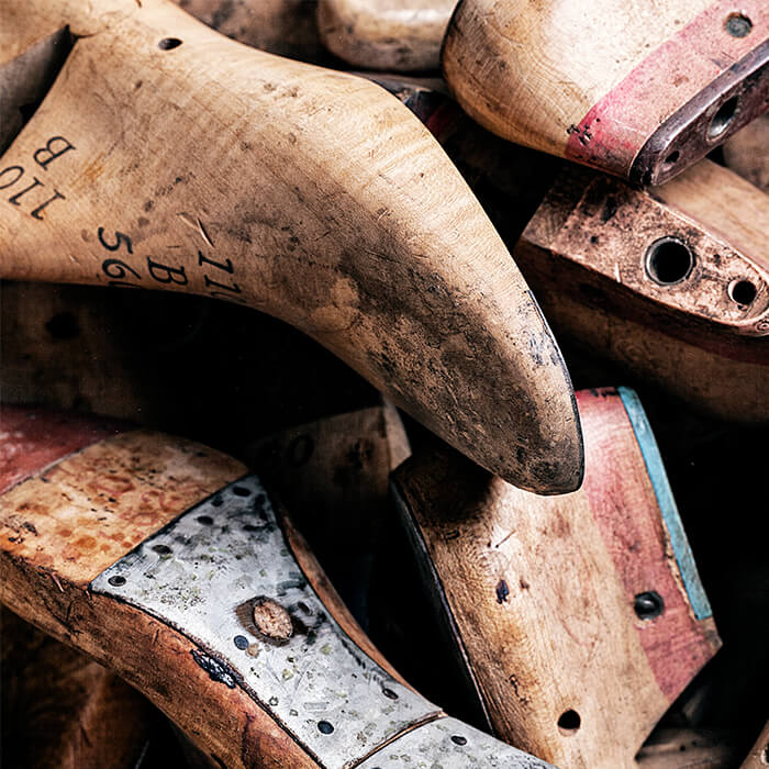 Secrets of the Shoe Trade - Lasts